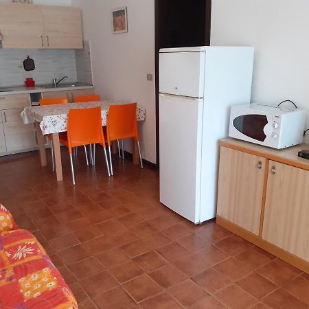Faro 23 Apartment Lido delle Nazioni Luaran gambar