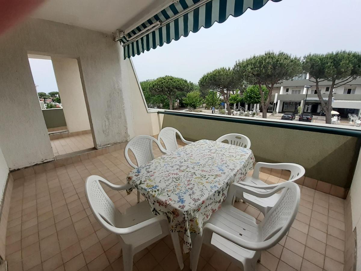 Faro 23 Apartment Lido delle Nazioni Luaran gambar